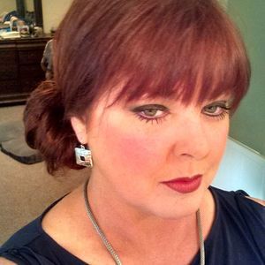 Meet your Posher, Cheri